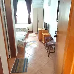 Family - 10 Km From Veliko Tarnovo 게스트하우스 *