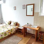 Family - 10 Km From Veliko Tarnovo 게스트하우스