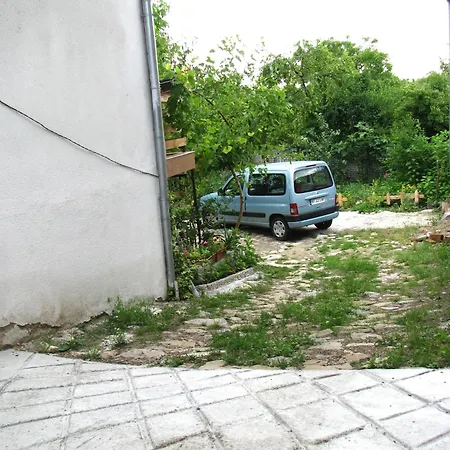 Family - 10 Km From Veliko Tarnovo Gasthof Samovodene