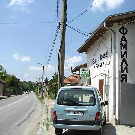 게스트하우스 Family - 10 Km From Veliko Tarnovo