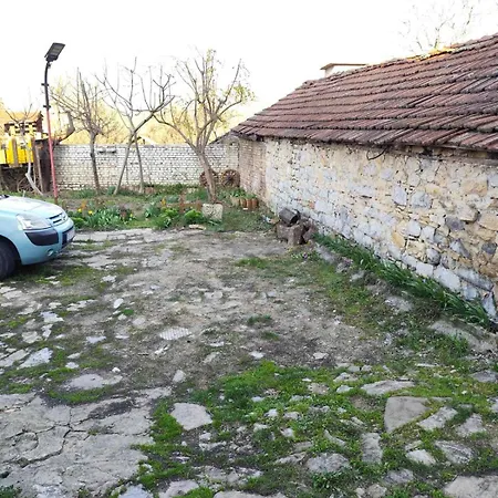 Family - 10 Km From Veliko Tarnovo * Samovodene