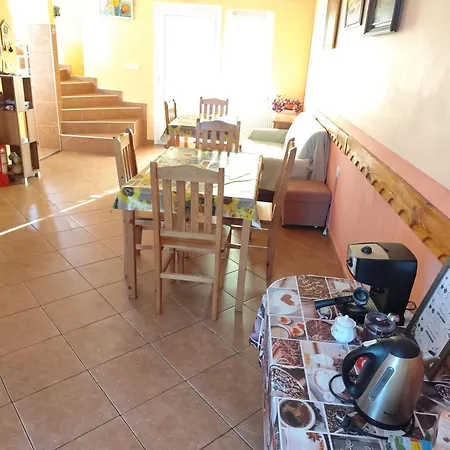 بيت ضيافة Family - 10 Km From Veliko Tarnovo